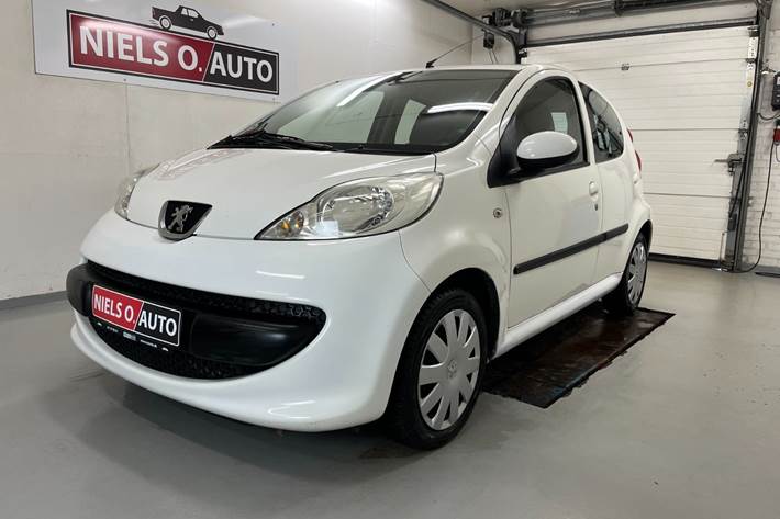 Hvid Peugeot 107 fra 2007