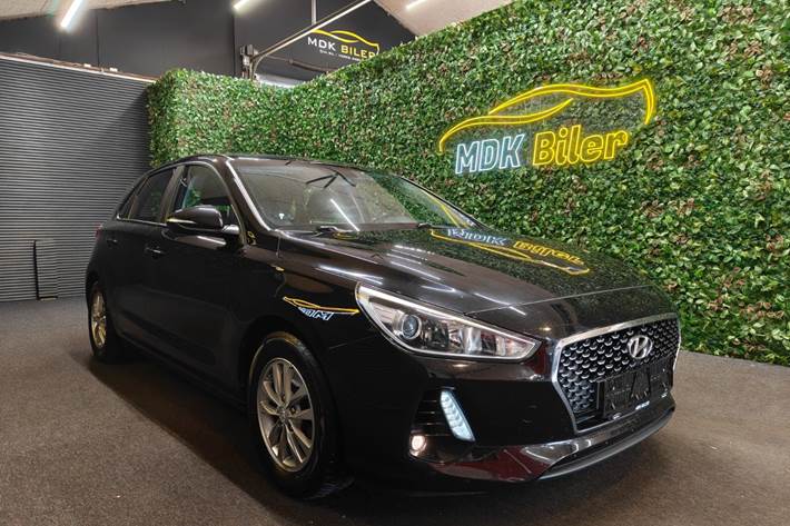 undefined Hyundai i30 fra 2017 set udefra