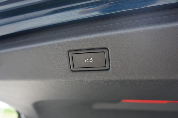 Blå VW ID.7 fra 2025