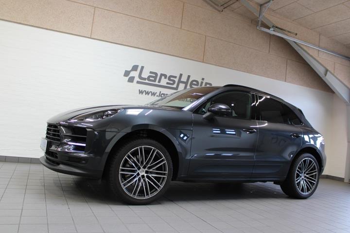 Grå Porsche Macan S fra 2019