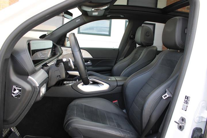 Hvid Mercedes GLE350 de fra 2021