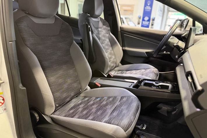 Hvid VW ID.4 fra 2023