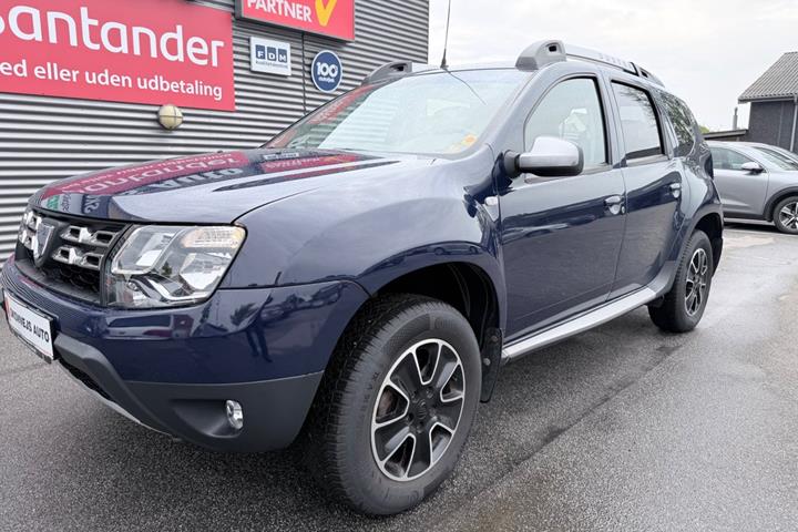 Blå Dacia Duster fra 2016