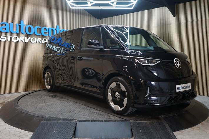 Sort VW ID.Buzz fra 2025 set udefra