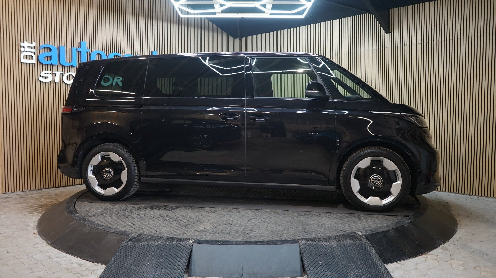 Sort VW ID.Buzz fra 2025