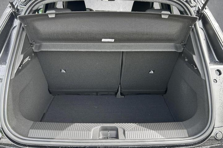Sort Nissan Micra fra 2026