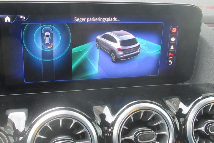 Sort Mercedes EQA 250+ fra 2024