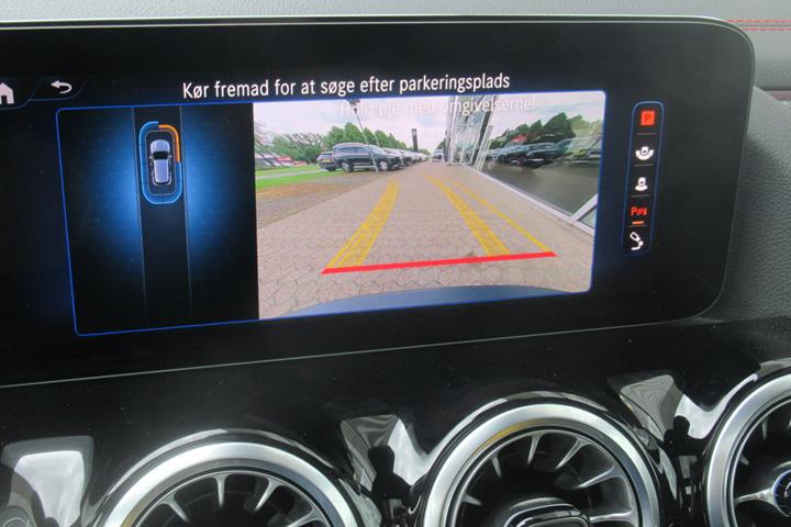 Sort Mercedes EQA 250+ fra 2024