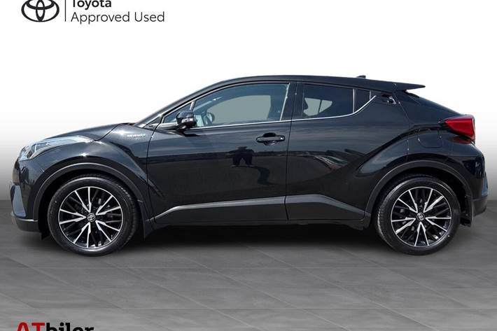 Sort Toyota C-HR fra 2018