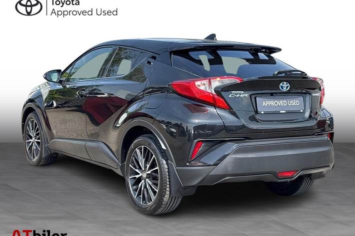 Sort Toyota C-HR fra 2018