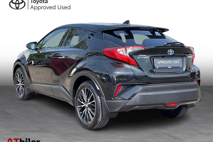 Sort Toyota C-HR fra 2018