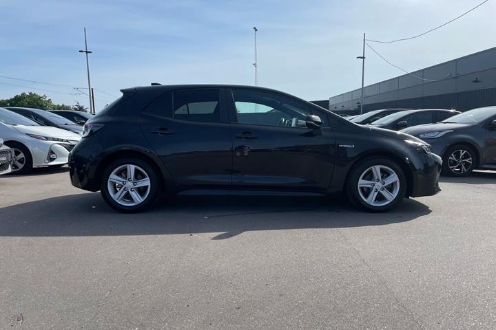 Sort Toyota Corolla fra 2020