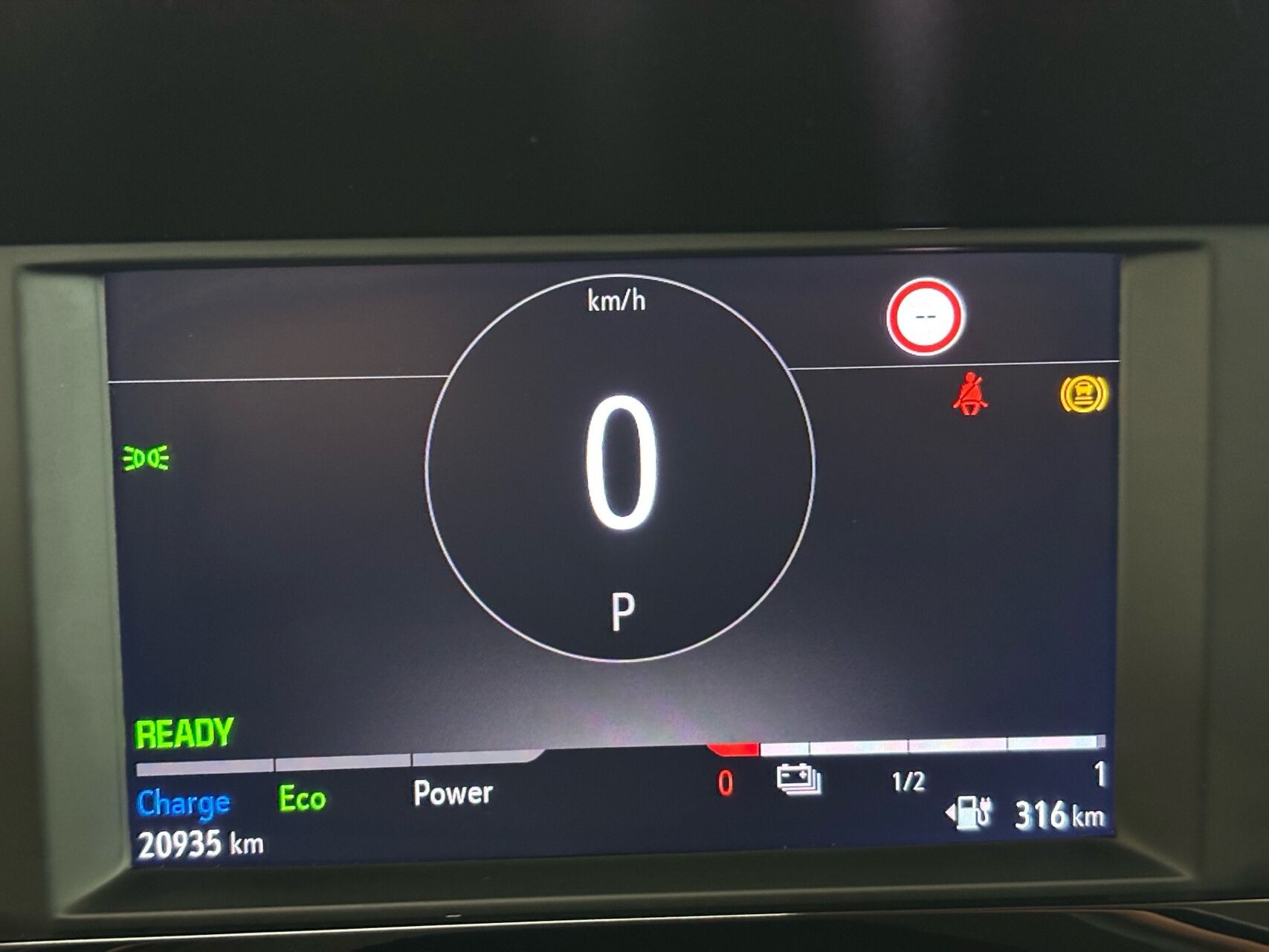 Hvid Opel Mokka-e fra 2022