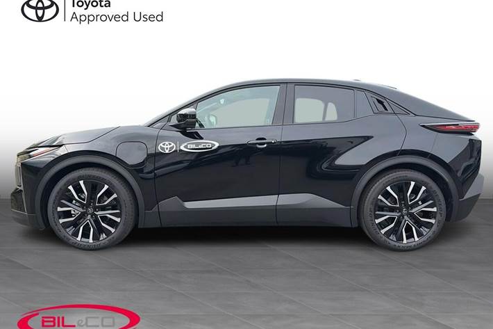 Sort Toyota Toyota C-HR+ fra 2026