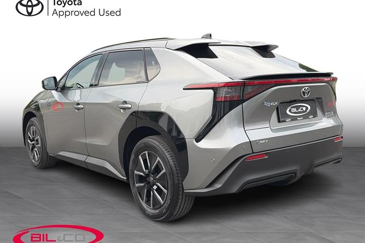 undefined Toyota BZ4X fra 2026