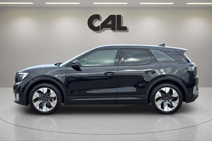 Sort Ford Explorer fra 2025