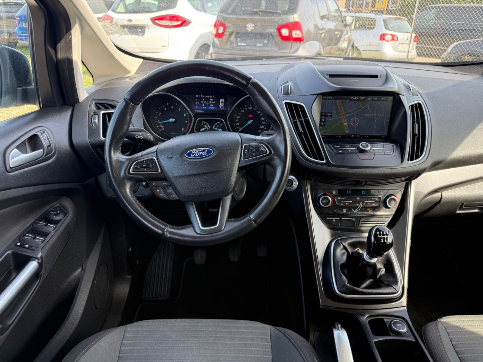Sort Ford C-MAX fra 2016