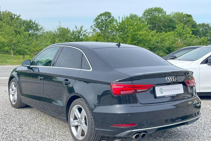 Sort Audi A3 fra 2018