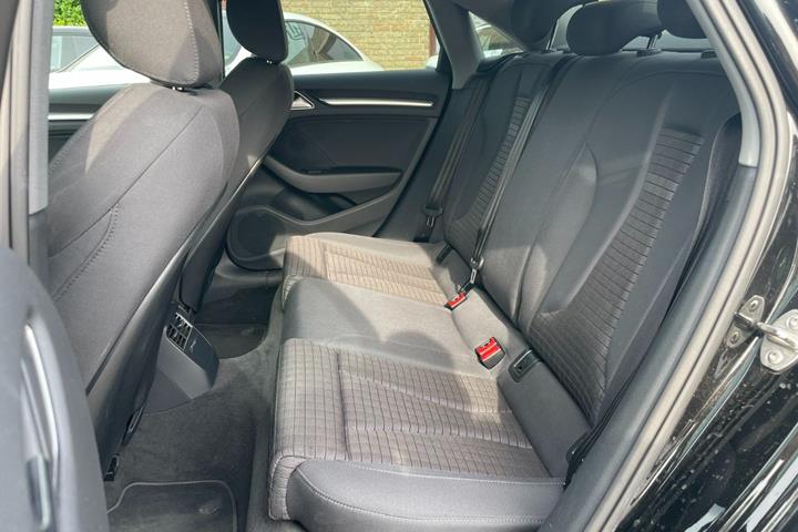 Sort Audi A3 fra 2018