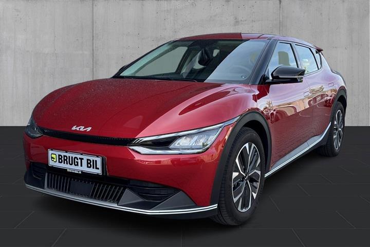 Rød Kia EV6 fra 2021 set udefra