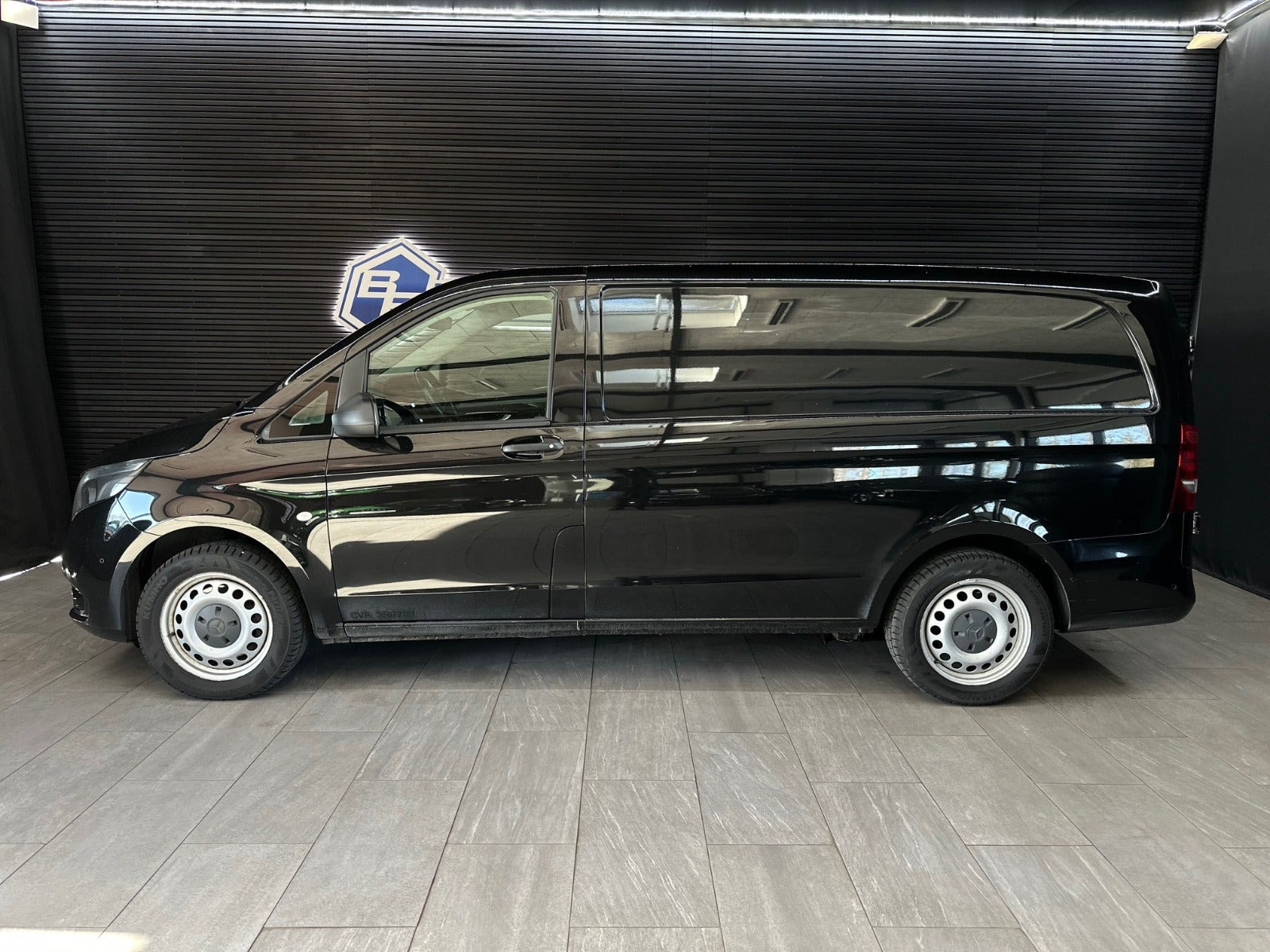 undefined Mercedes Vito 114 fra 2018