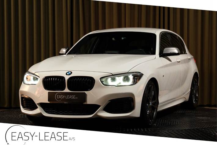 Hvid BMW M140i fra 2018