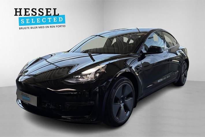 Sort Tesla Model 3 fra 2023