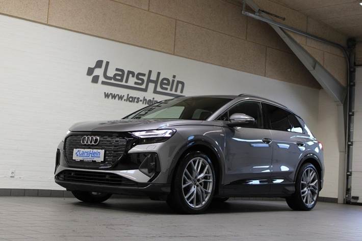 Grå Audi Q4 e-tron fra 2024