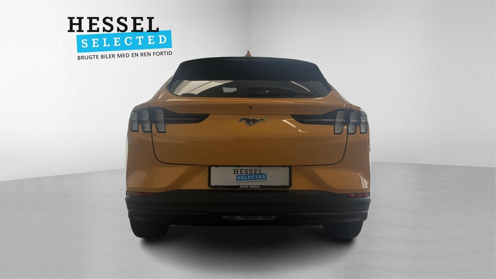 Orange Ford Mustang Mach-E fra 2023