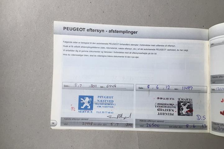 Sort Peugeot 107 fra 2010