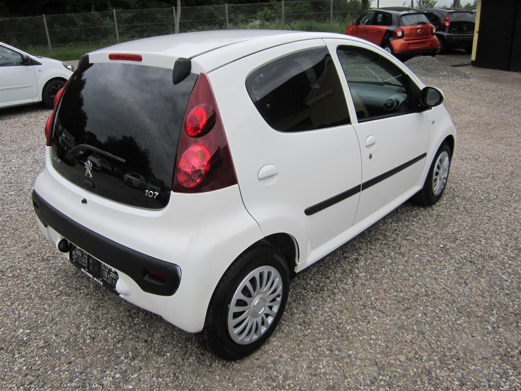 Hvid Peugeot 107 fra 2013