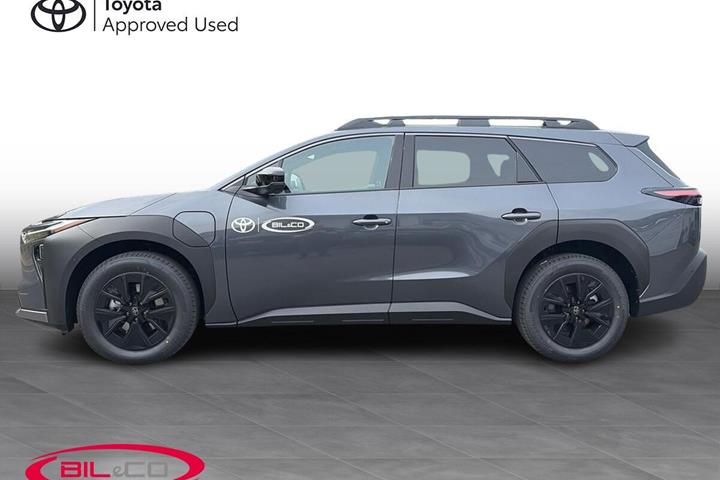 Grå Toyota bZ4X Touring fra 2026 set udefra