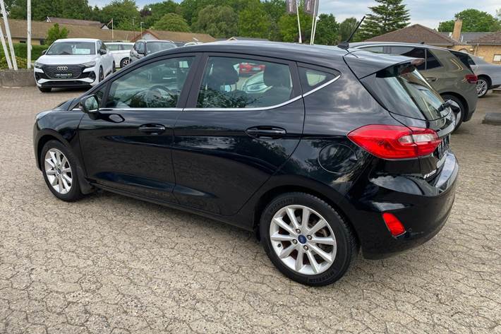 Sort Ford Fiesta fra 2017