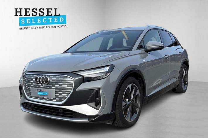 Grå Audi Q4 e-tron fra 2025 set udefra