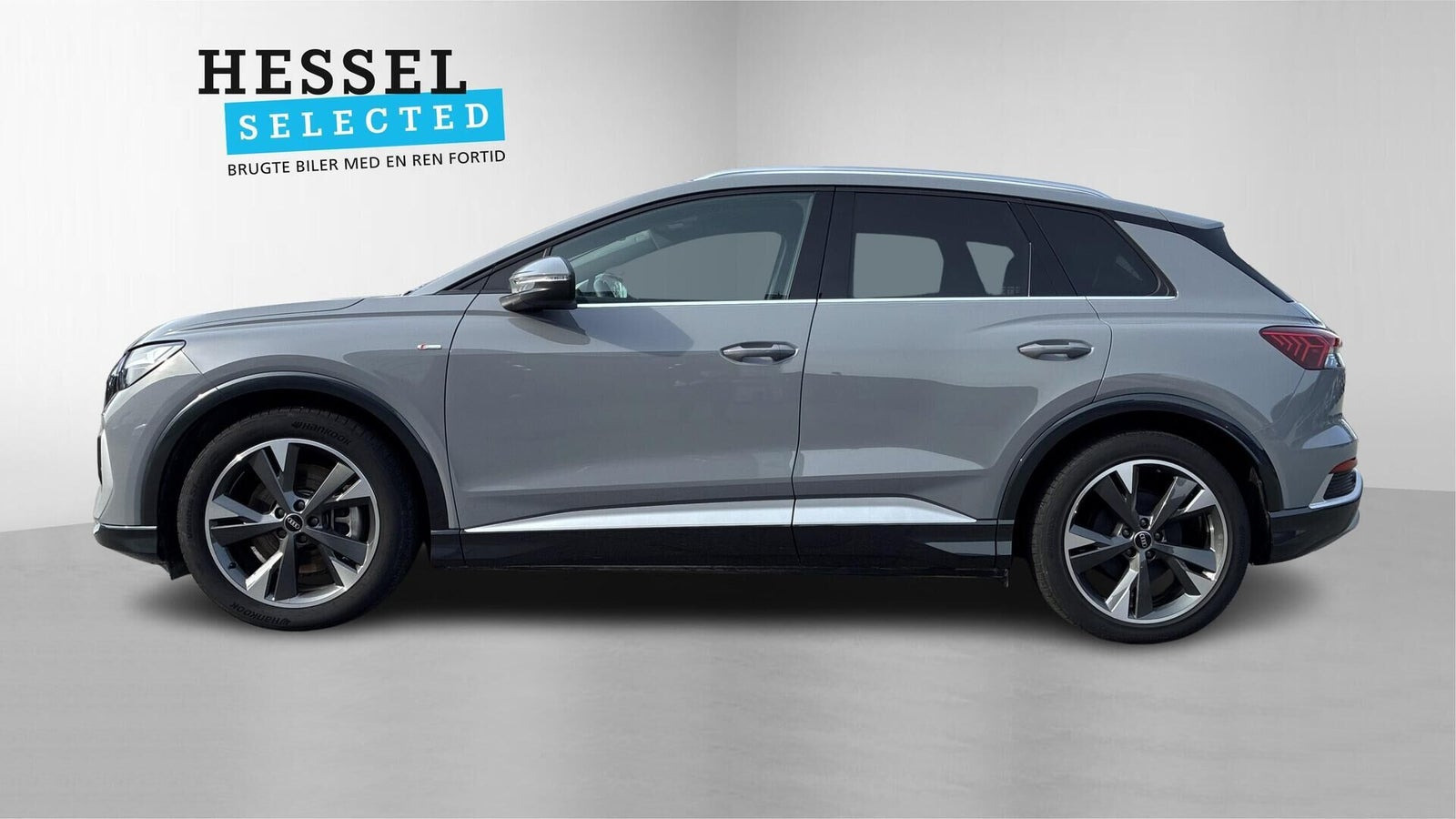 Grå Audi Q4 e-tron fra 2025