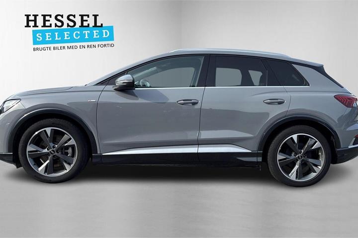 Grå Audi Q4 e-tron fra 2025