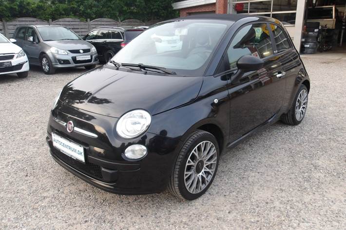 Sort Fiat 500C fra 2013