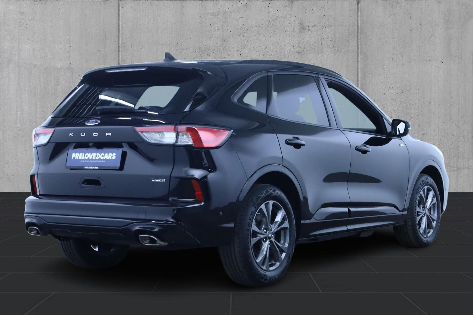Sort Ford Kuga fra 2023