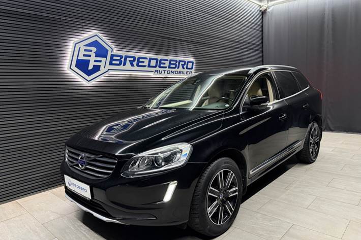 Sort Volvo XC60 fra 2017