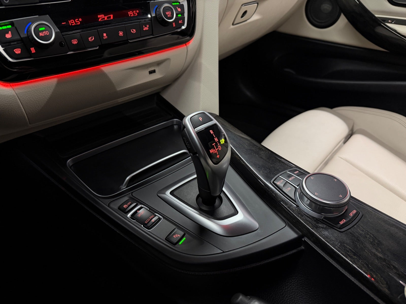 Sort BMW 440i fra 2019