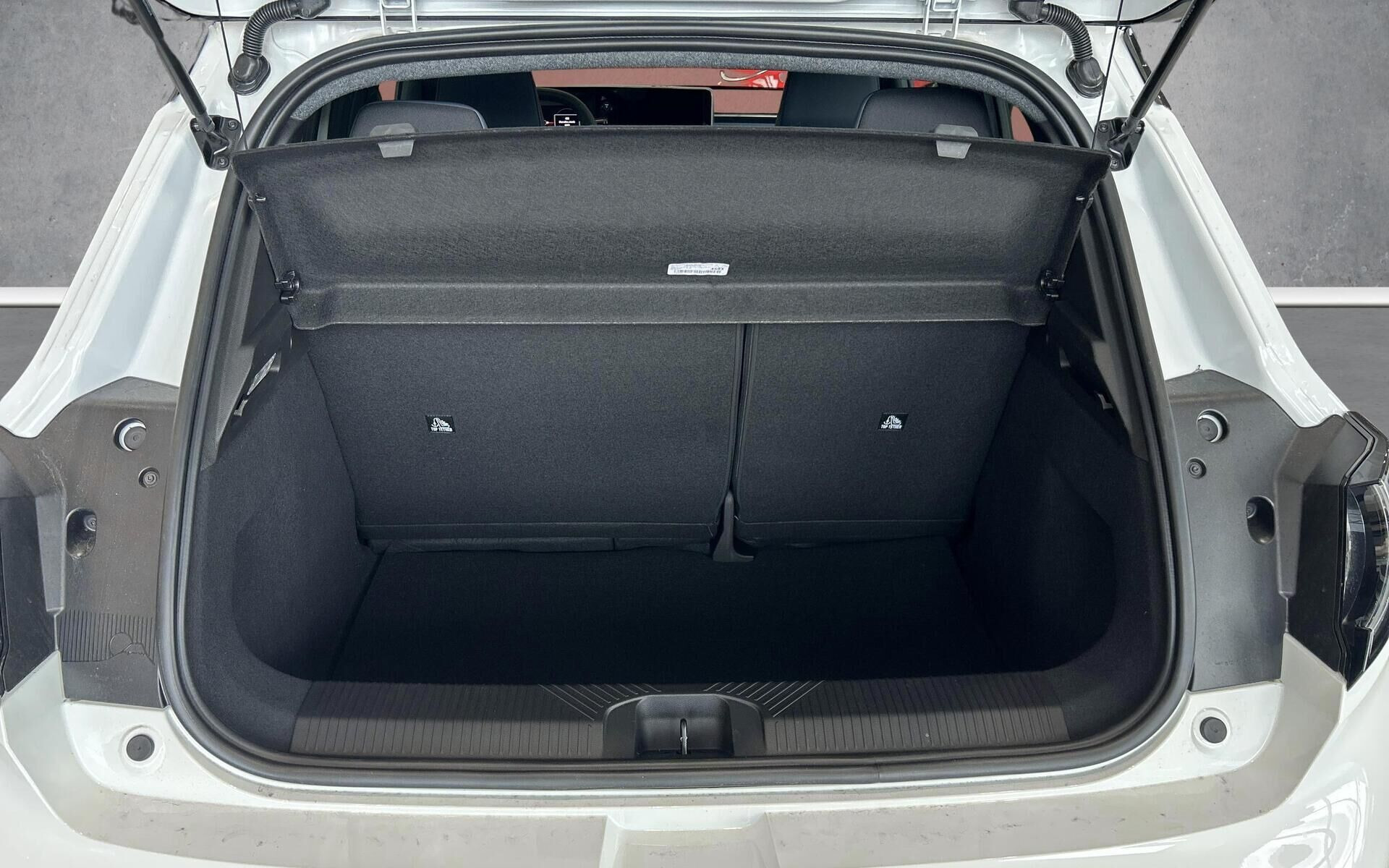Hvid Nissan Micra fra 2026