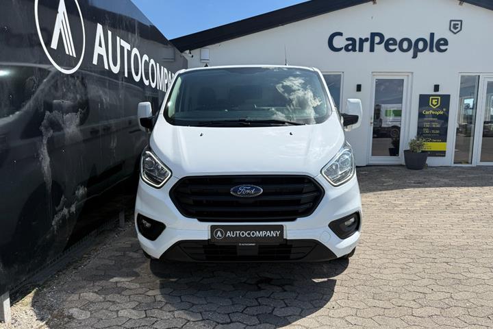 Hvid Ford Transit Custom 320 L2 fra 2021