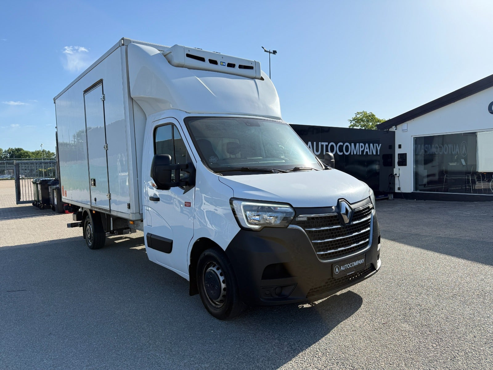 Hvid Renault Master IV T35 fra 2022