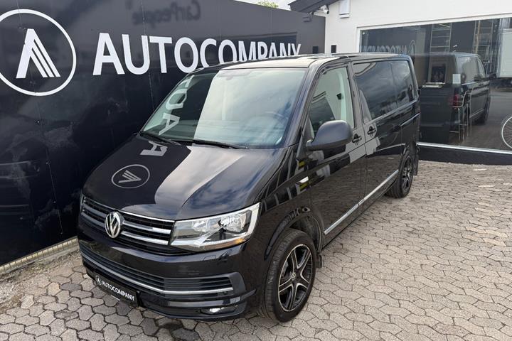 Sort VW Transporter fra 2017