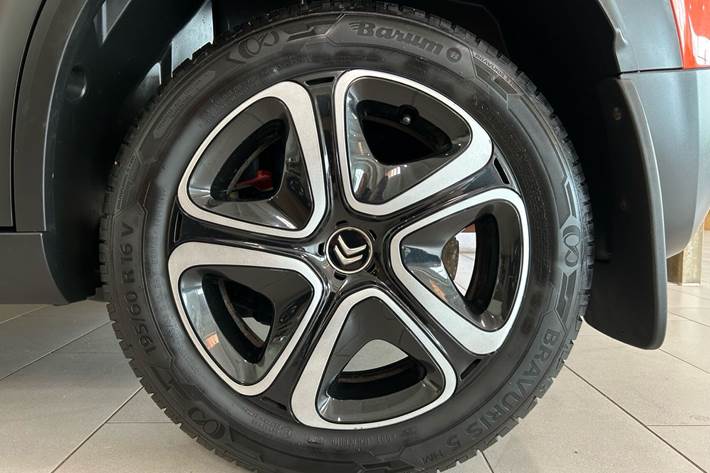 Orange Citroën C3 Aircross fra 2017