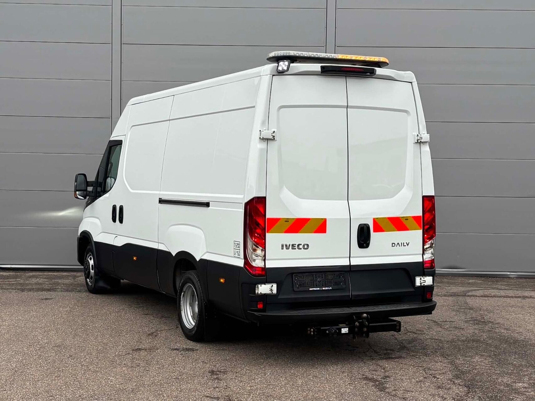 Hvid Iveco Daily fra 2023