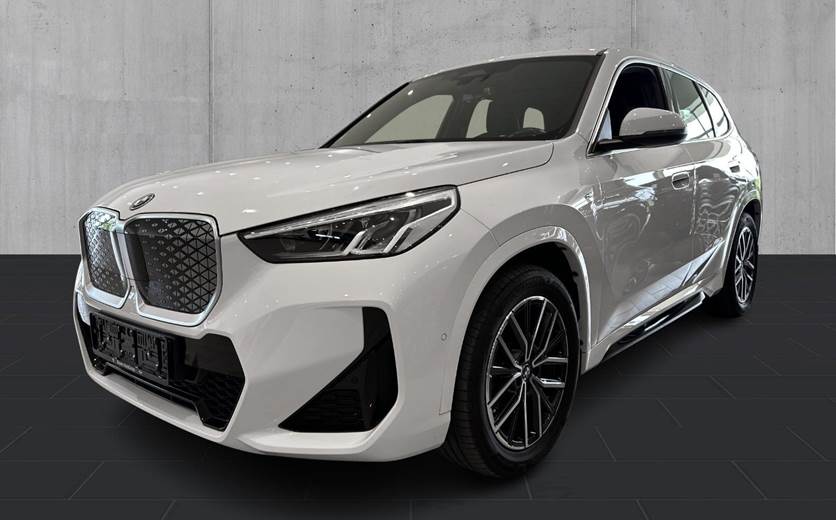 BMW iX1 eDrive20 M-Sport