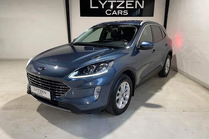 Blå Ford Kuga fra 2022