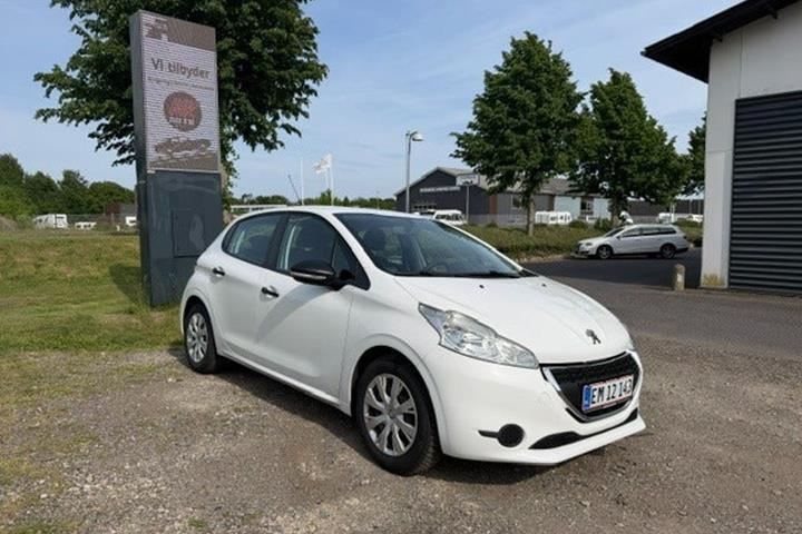 undefined Peugeot 208 fra 2012