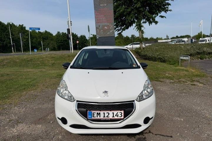 undefined Peugeot 208 fra 2012